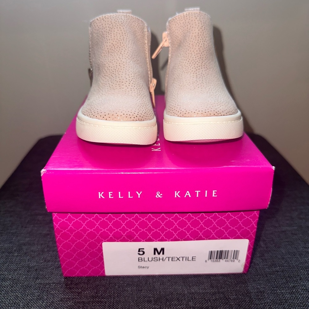 Brand New Kelly & Katie toddler size 5 blush sneaker!